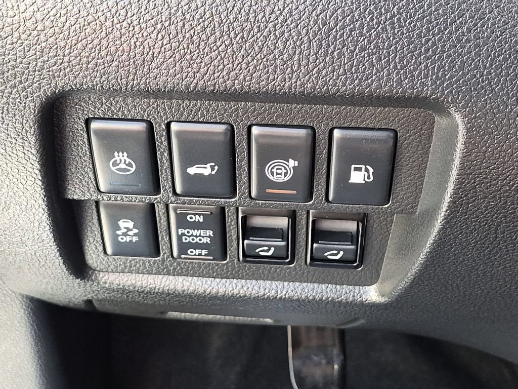 Used 2014 Nissan Murano LE w/ Platinum Edition Package FWD image 22