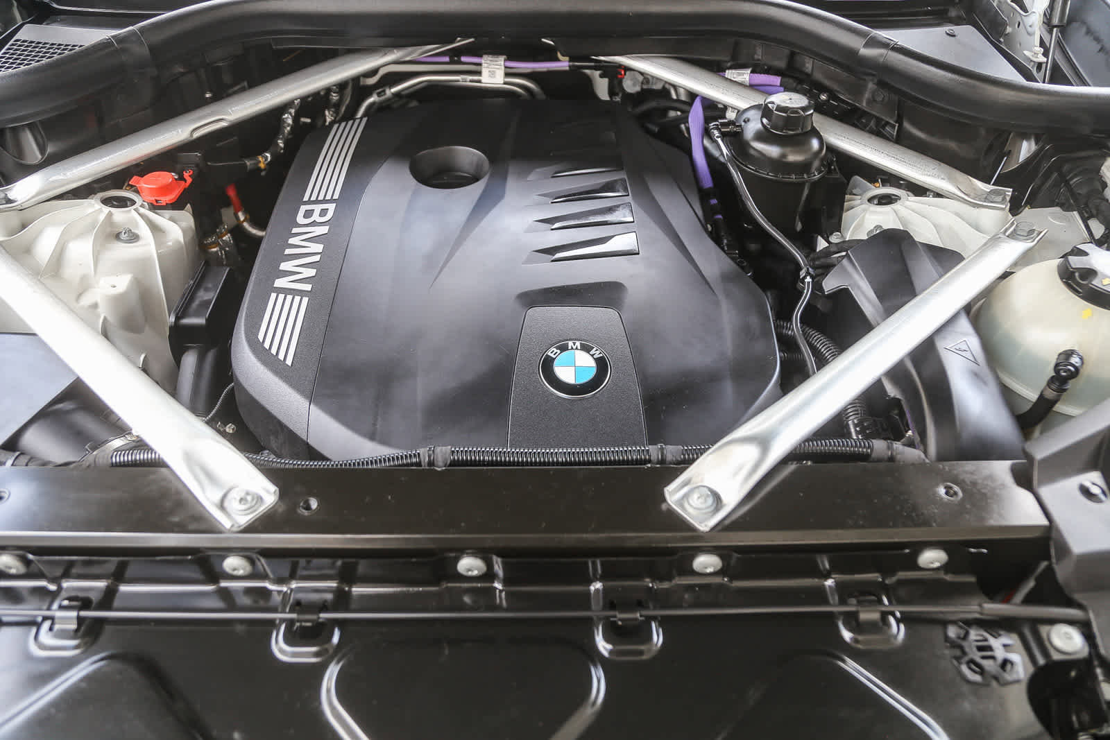 Certified 2024 BMW X5 sDrive40i w/ Premium Package image 23