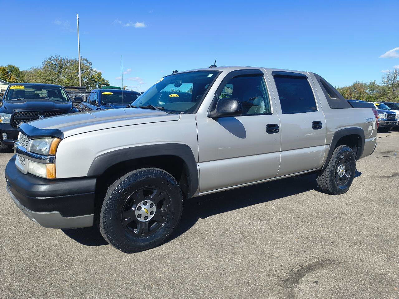 Used 2004 Chevrolet Avalanche Z71 w/ Sun And Sound Package