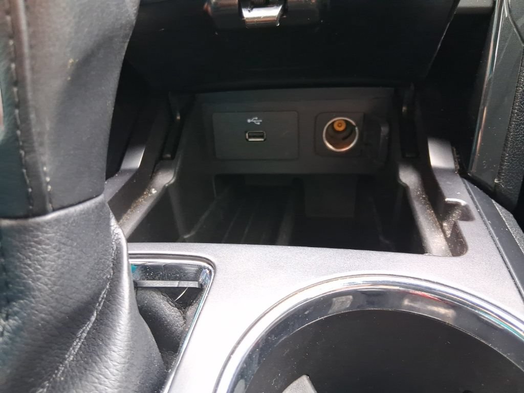 Used 2018 Ford Explorer XLT FWD image 33