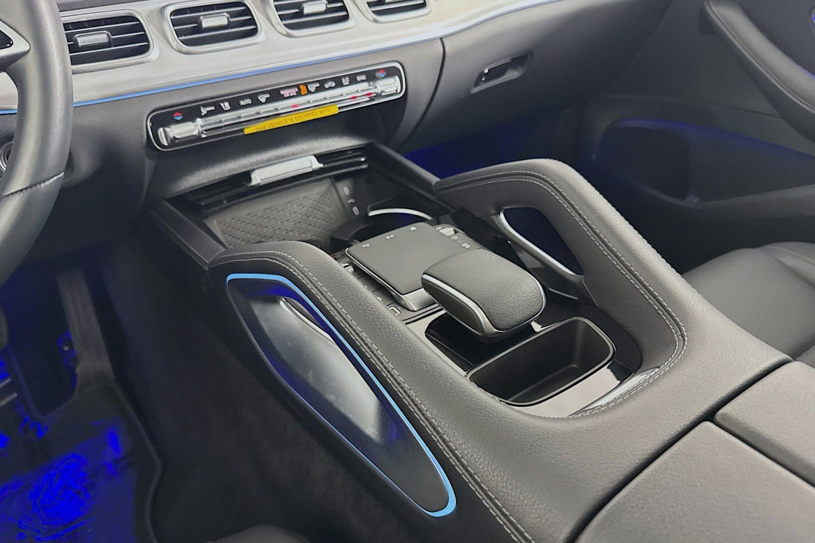 Certified 2025 Mercedes-Benz GLE 450 4MATIC image 6