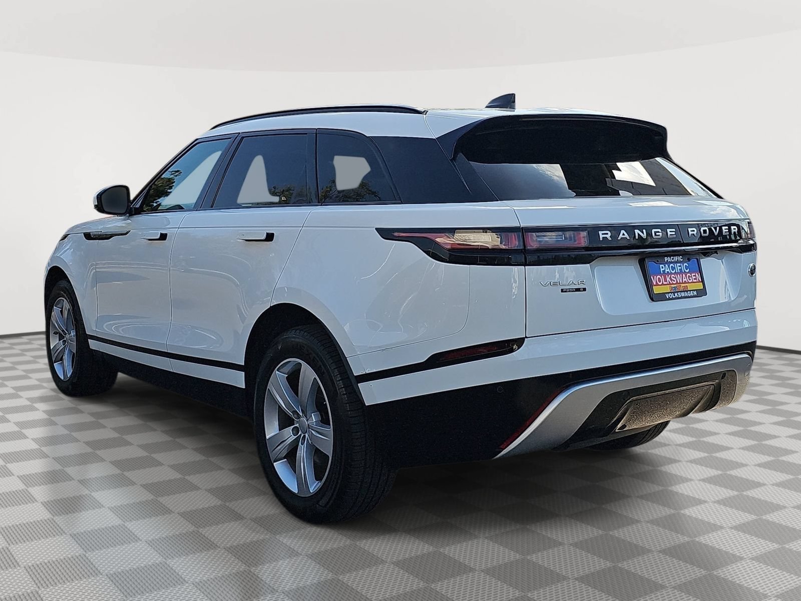 Used 2020 Land Rover Range Rover Velar S AWD/4WD image 7