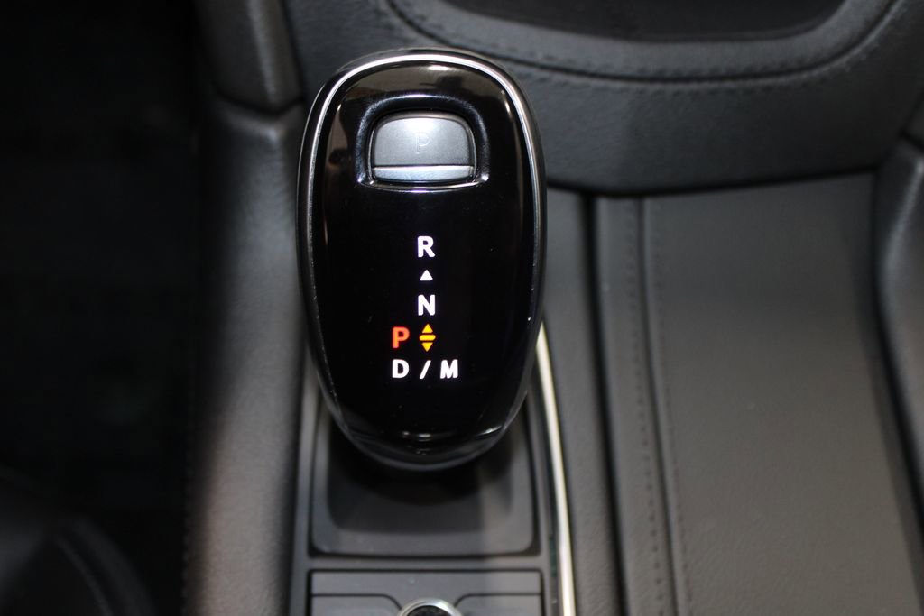 Used 2025 Cadillac XT6 Premium Luxury image 48