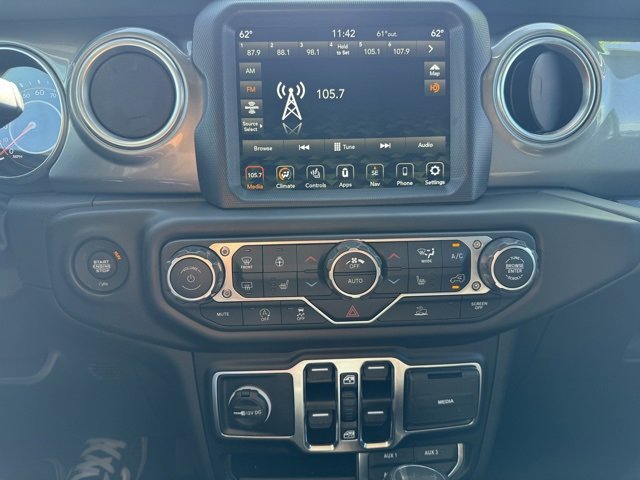 Certified 2023 Jeep Wrangler Sahara w/ Cold Weather Group image 19