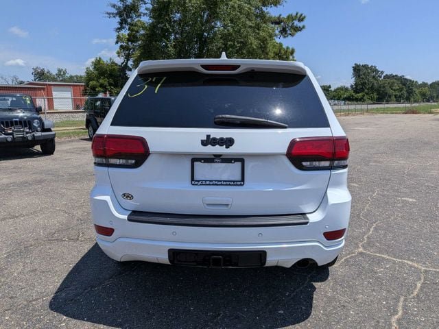 Used 2021 Jeep Grand Cherokee Laredo X RWD image 5