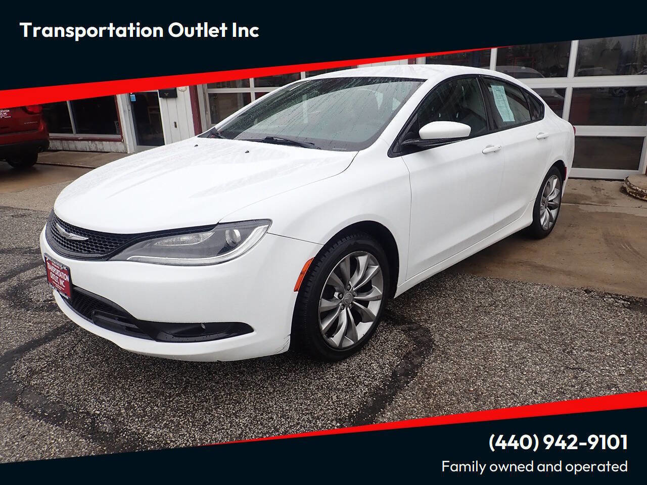 Used 2015 Chrysler 200 S image 1
