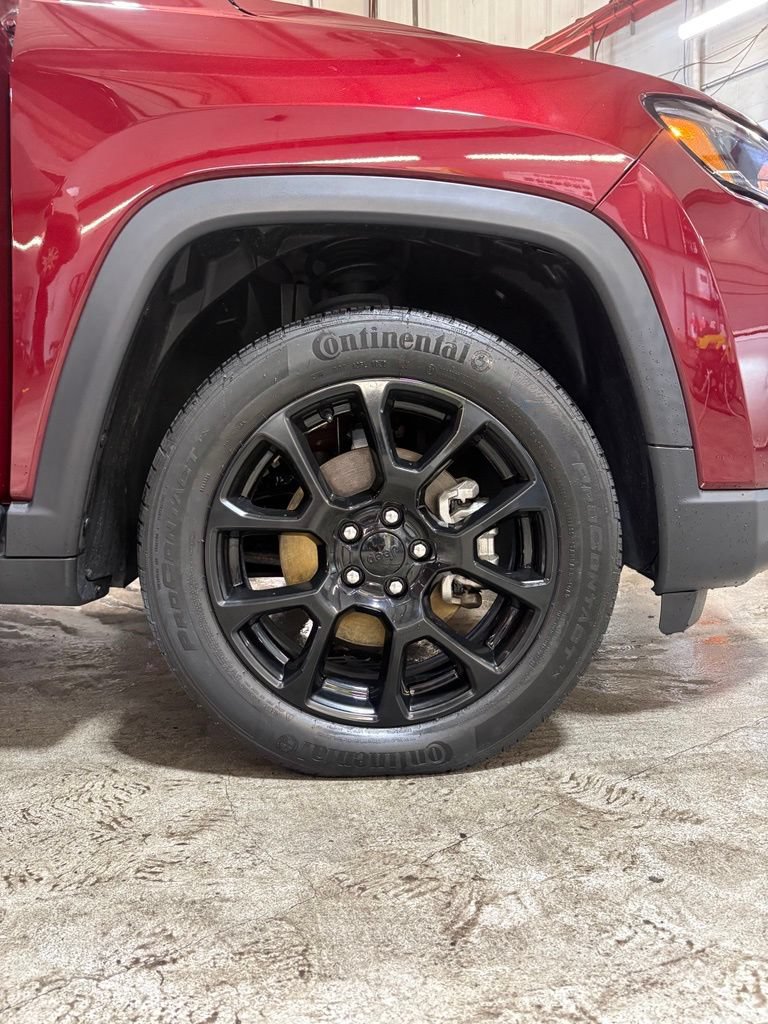 Used 2022 Jeep Compass Latitude AWD/4WD image 28