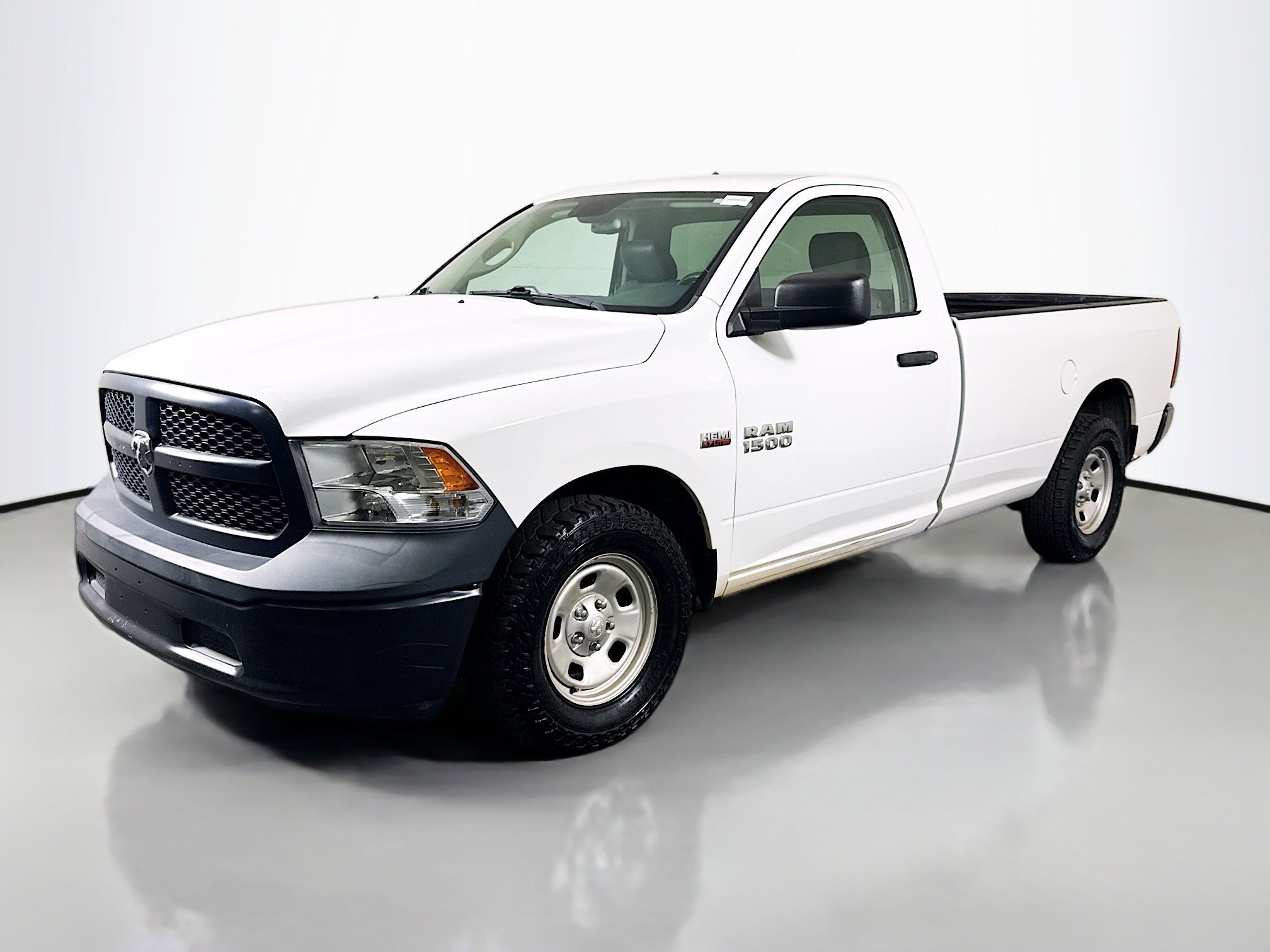 Used 2018 RAM 1500 Tradesman image 4