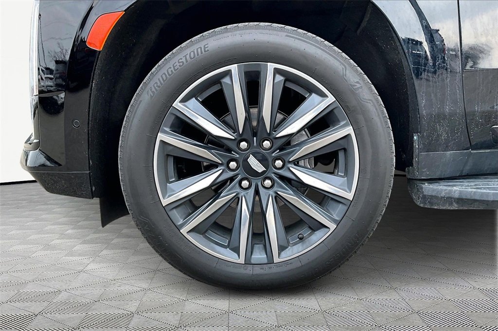 Used 2024 Cadillac Escalade Sport image 9
