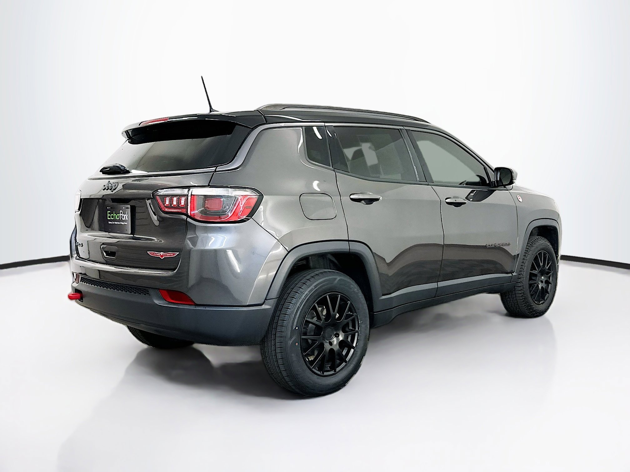 Used 2019 Jeep Compass Trailhawk w/ Leather Interior Group image 9