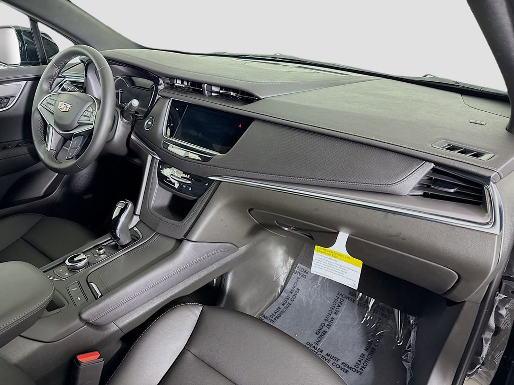 New 2026 Cadillac XT5 Luxury image 27