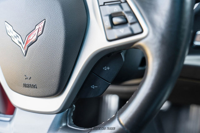 Used 2019 Chevrolet Corvette Stingray Coupe w/ Carbon Flash Badge Package image 53