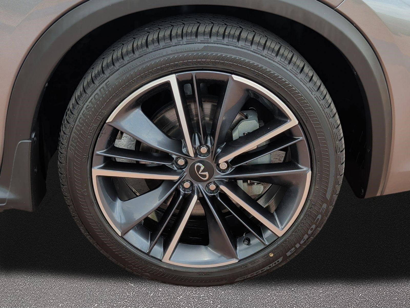Used 2023 INFINITI QX50 Sport FWD image 7