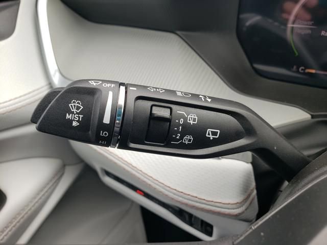 New 2026 Jeep Cherokee Limited image 29