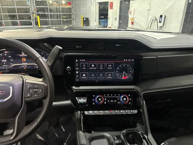 Used 2024 GMC Sierra 2500 AT4X AWD/4WD image 22