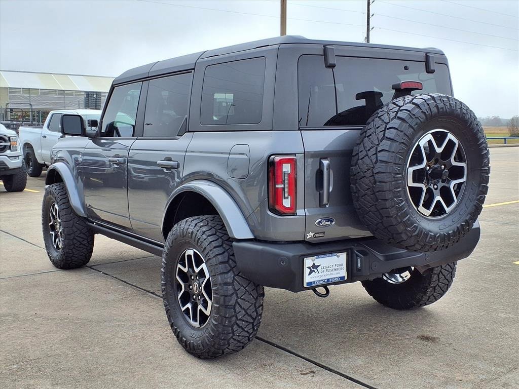 Used 2024 Ford Bronco Outer Banks image 4