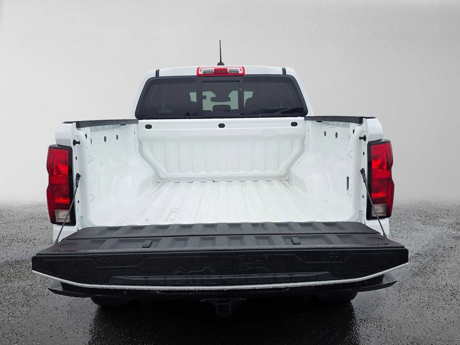 Certified 2025 Chevrolet Colorado W/T w/ WT Convenience Package II RWD image 13