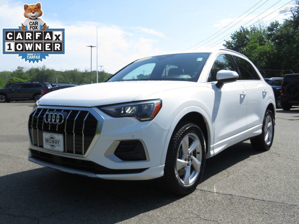 Used 2022 Audi Q3 2.0T Premium w/ Convenience Package AWD/4WD image 1