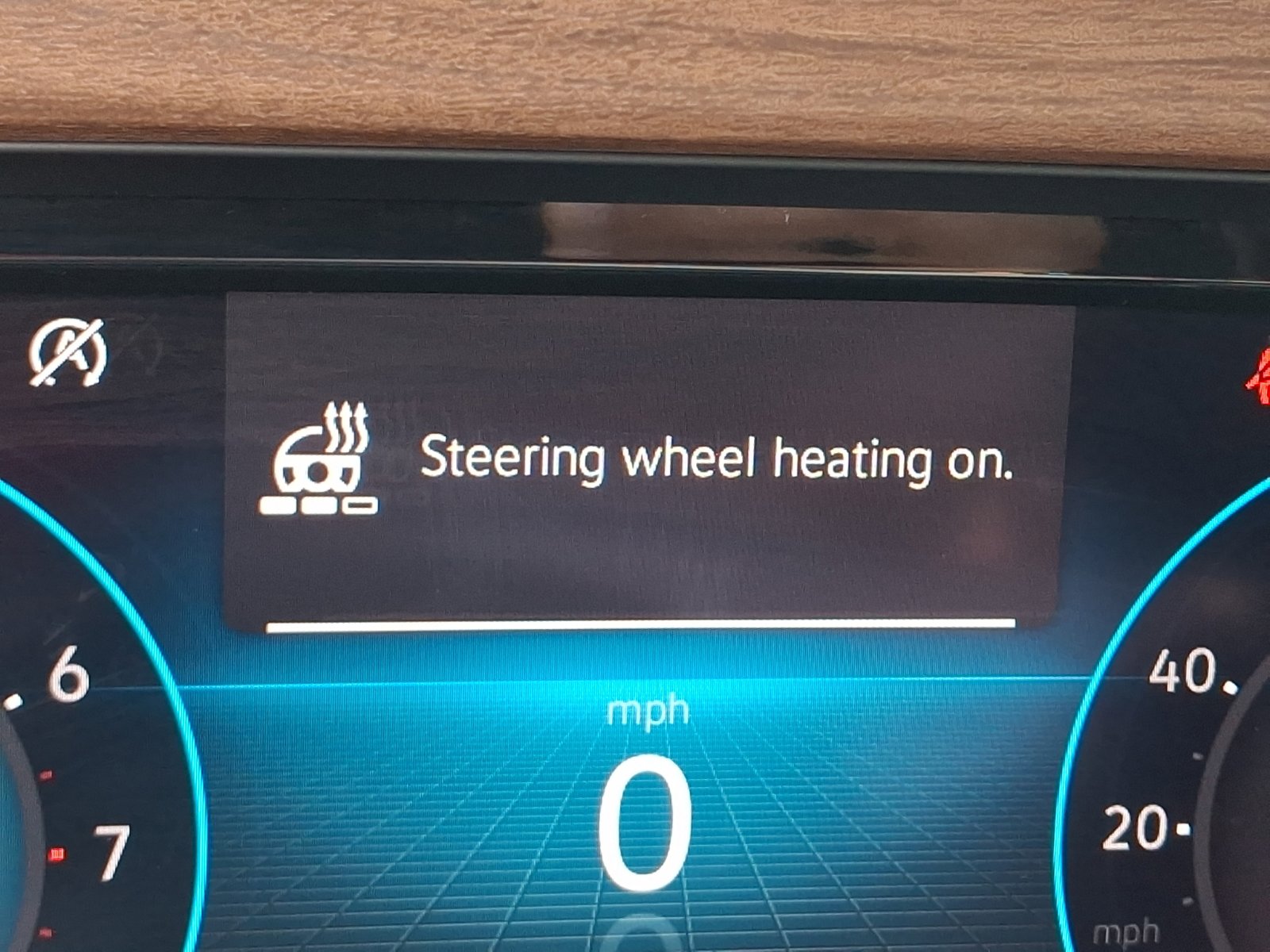 Certified 2024 Volkswagen Atlas SE image 25