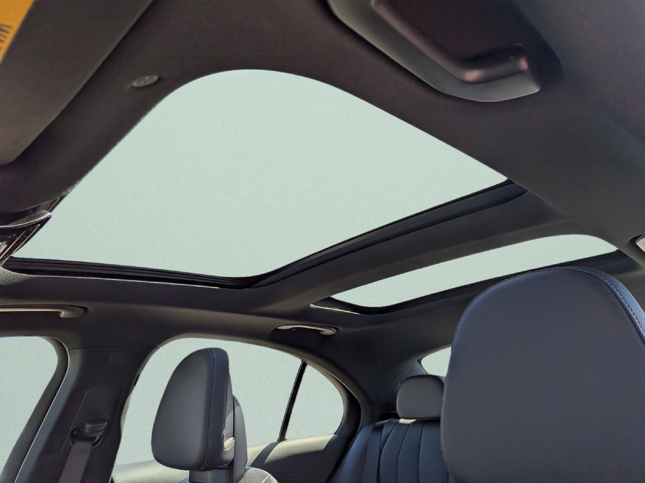 New 2027 Mercedes-Benz E 350 Sedan image 9