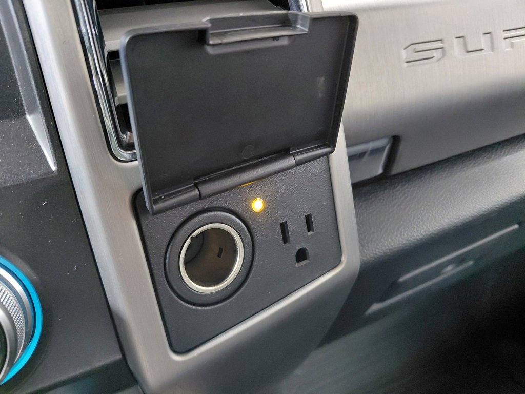 Used 2021 Ford F350 Platinum w/ Tremor Off-Road Package image 48