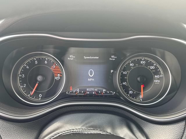 Used 2021 Jeep Cherokee Trailhawk AWD/4WD image 36