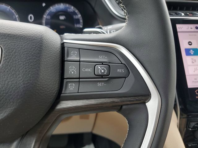Certified 2024 Jeep Grand Cherokee L Limited AWD/4WD image 29