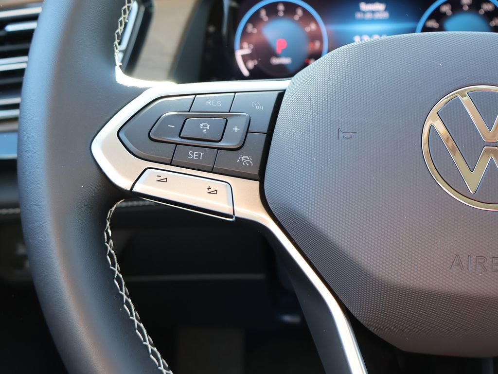 New 2026 Volkswagen Atlas SE image 33