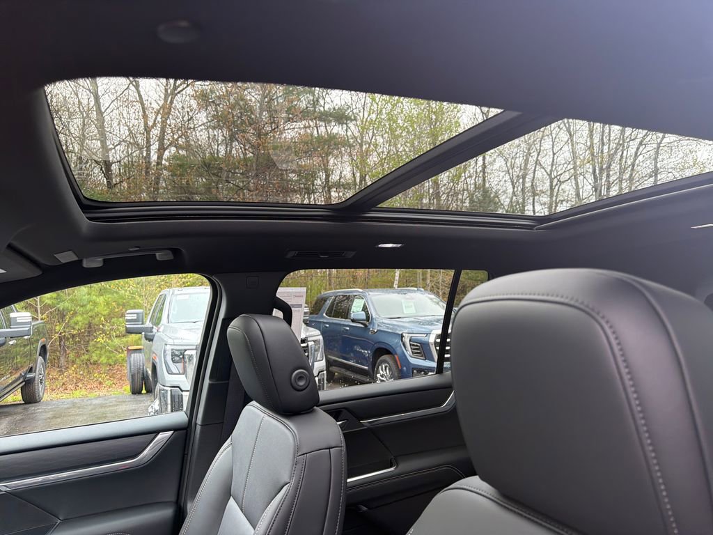 New 2026 GMC Acadia Elevation w/ Black Edition AWD/4WD image 19