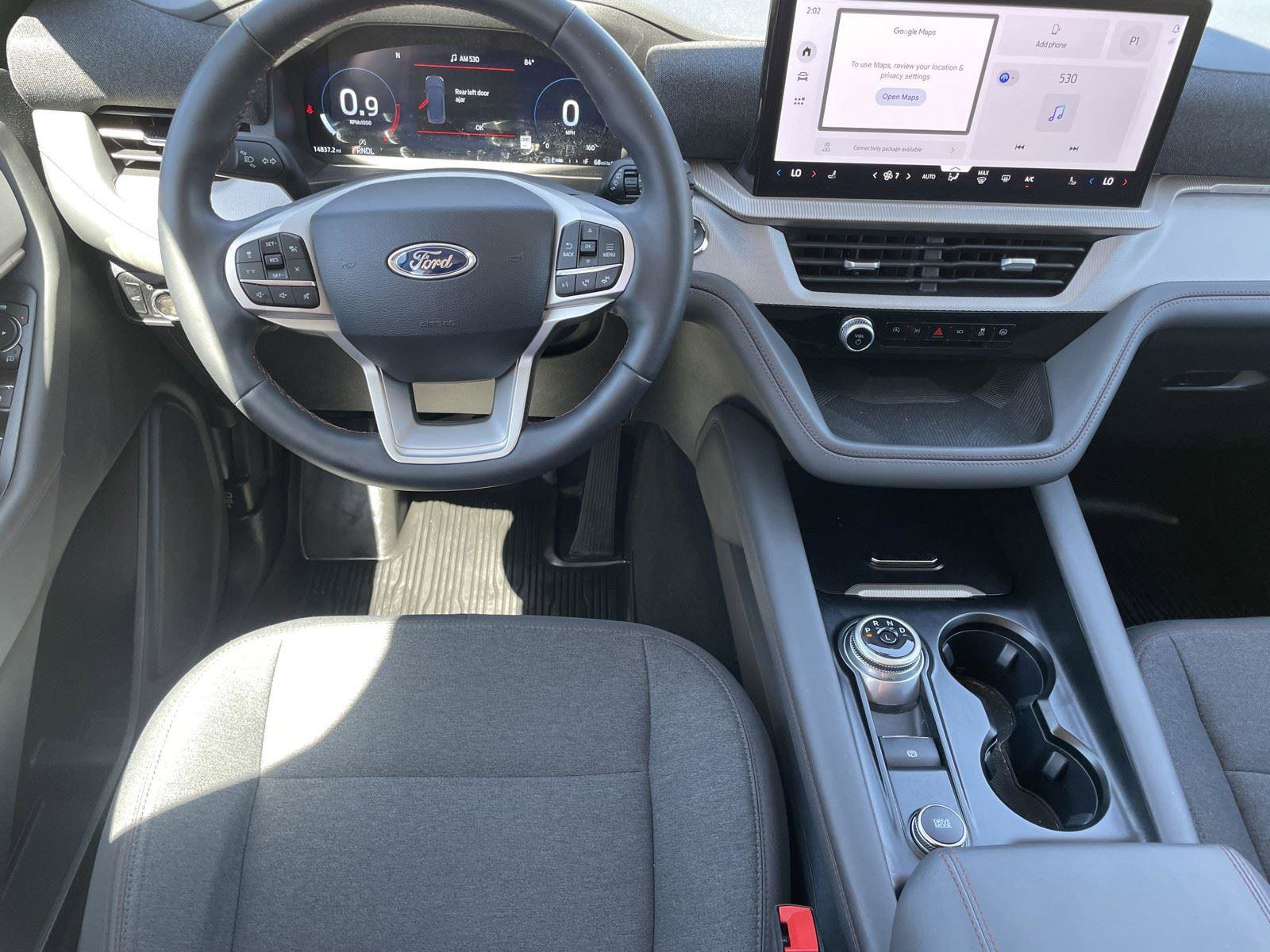 Used 2025 Ford Explorer Active image 25