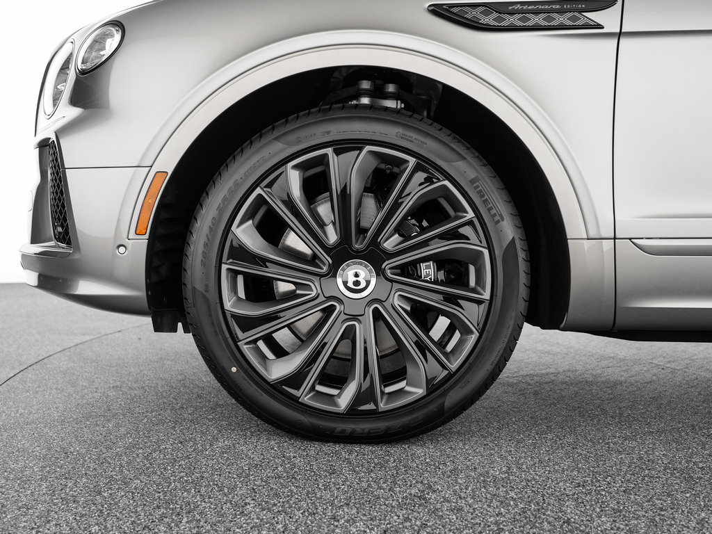 New 2027 Bentley Bentayga AWD/4WD image 6