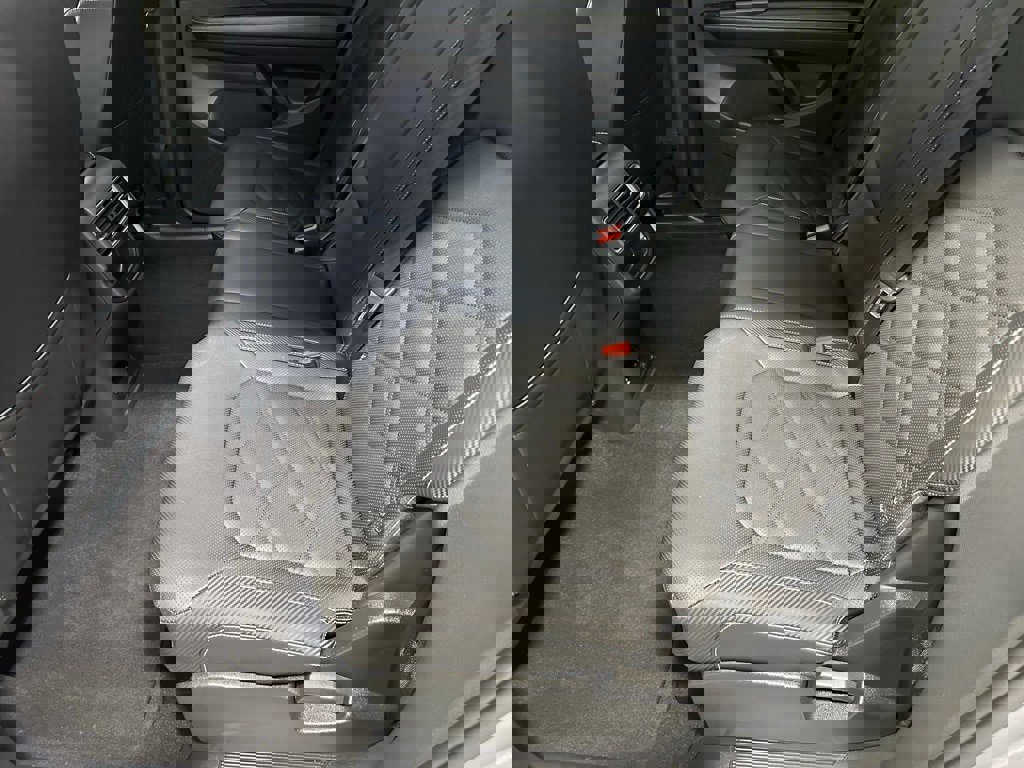 Used 2025 Volkswagen Atlas Cross Sport SE image 44