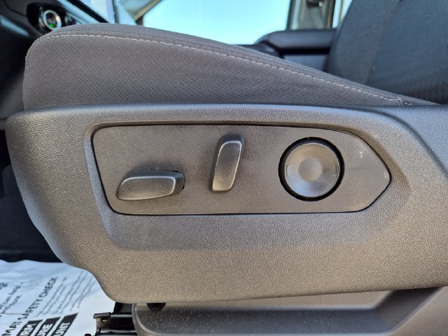 Used 2023 GMC Sierra 1500 SLE AWD/4WD image 17