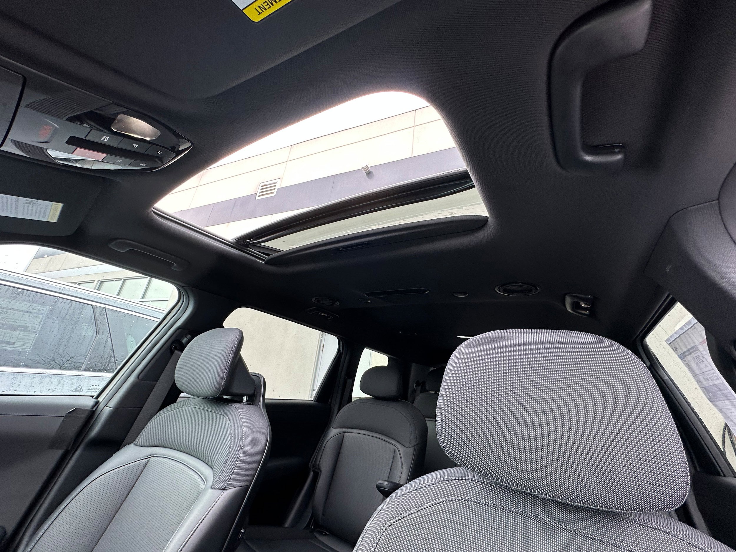 New 2027 Kia Telluride S image 42