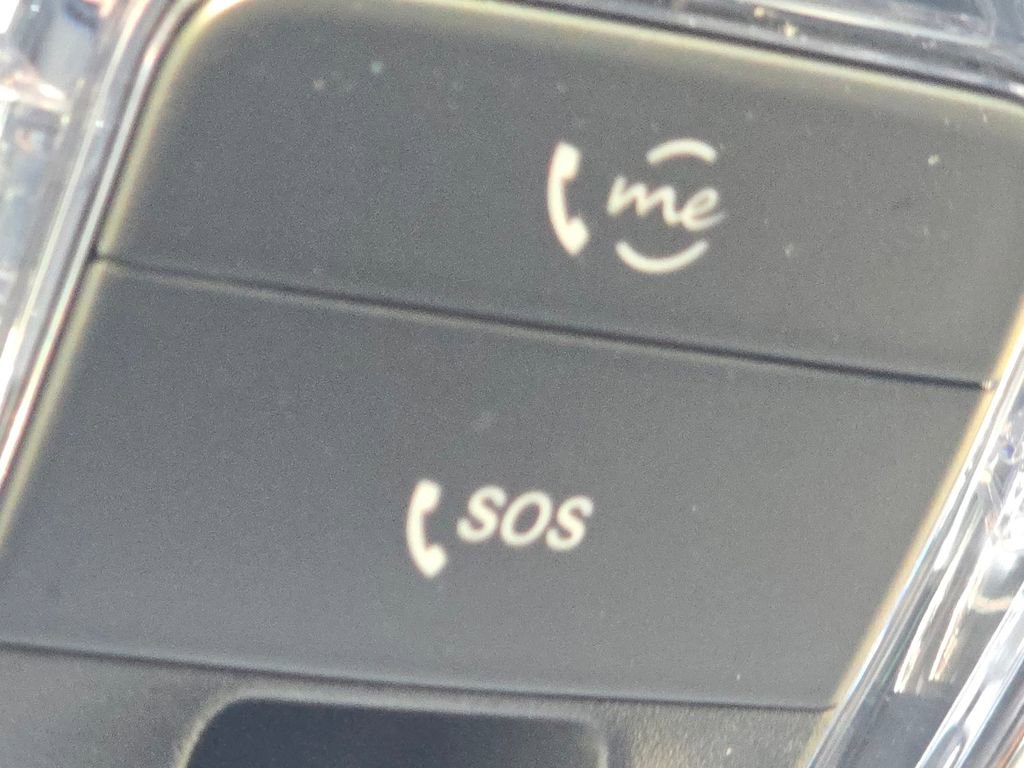 Used 2023 Mercedes-Benz GLB 250 4MATIC image 8