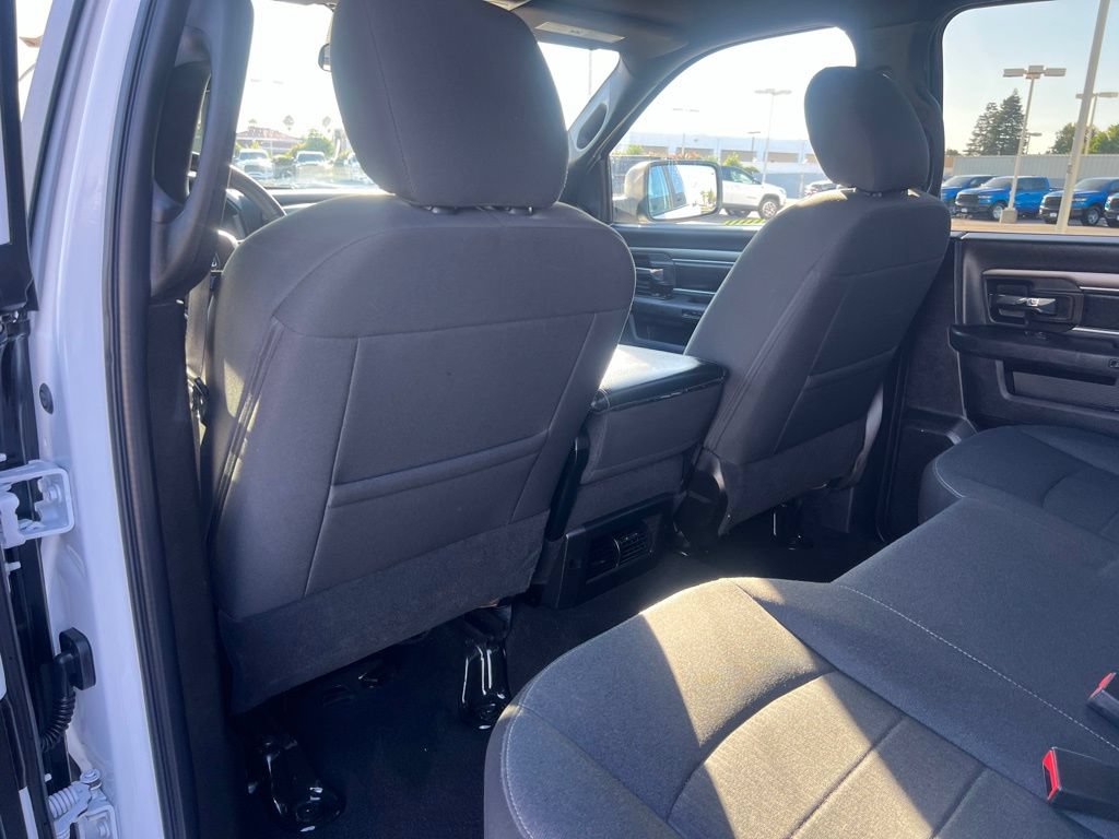 Used 2024 RAM 1500 Warlock RWD image 34