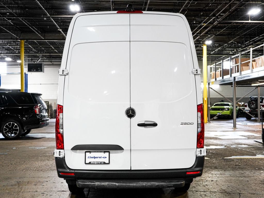 Used 2023 Mercedes-Benz Sprinter 2500 image 5