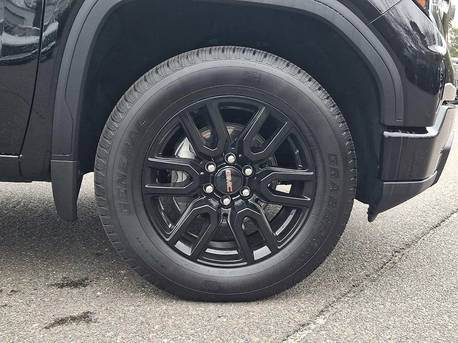 Certified 2026 GMC Sierra 1500 Elevation image 9