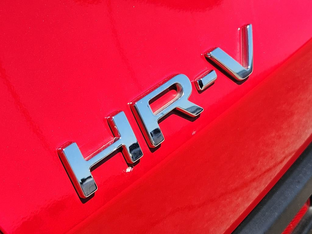 Used 2025 Honda HR-V Sport image 12