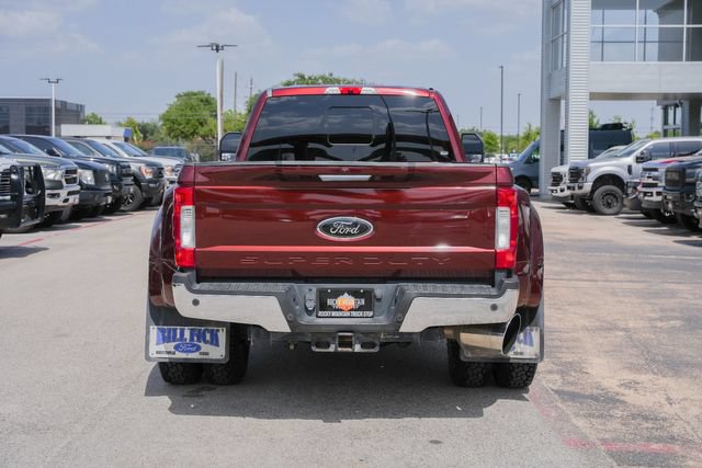Used 2017 Ford F350 Lariat w/ Lariat Value Package AWD/4WD image 8