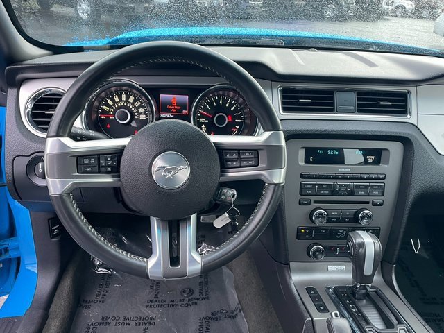 Used 2014 Ford Mustang Premium w/ Comfort Package image 12