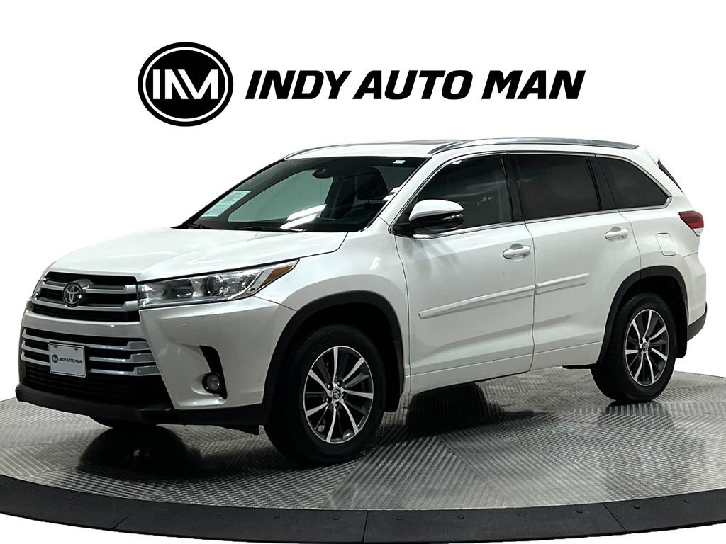Used 2018 Toyota Highlander XLE AWD/4WD image 8