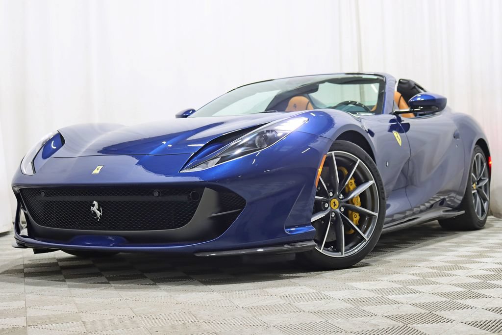 Used 2021 Ferrari 812 GTS RWD image 8