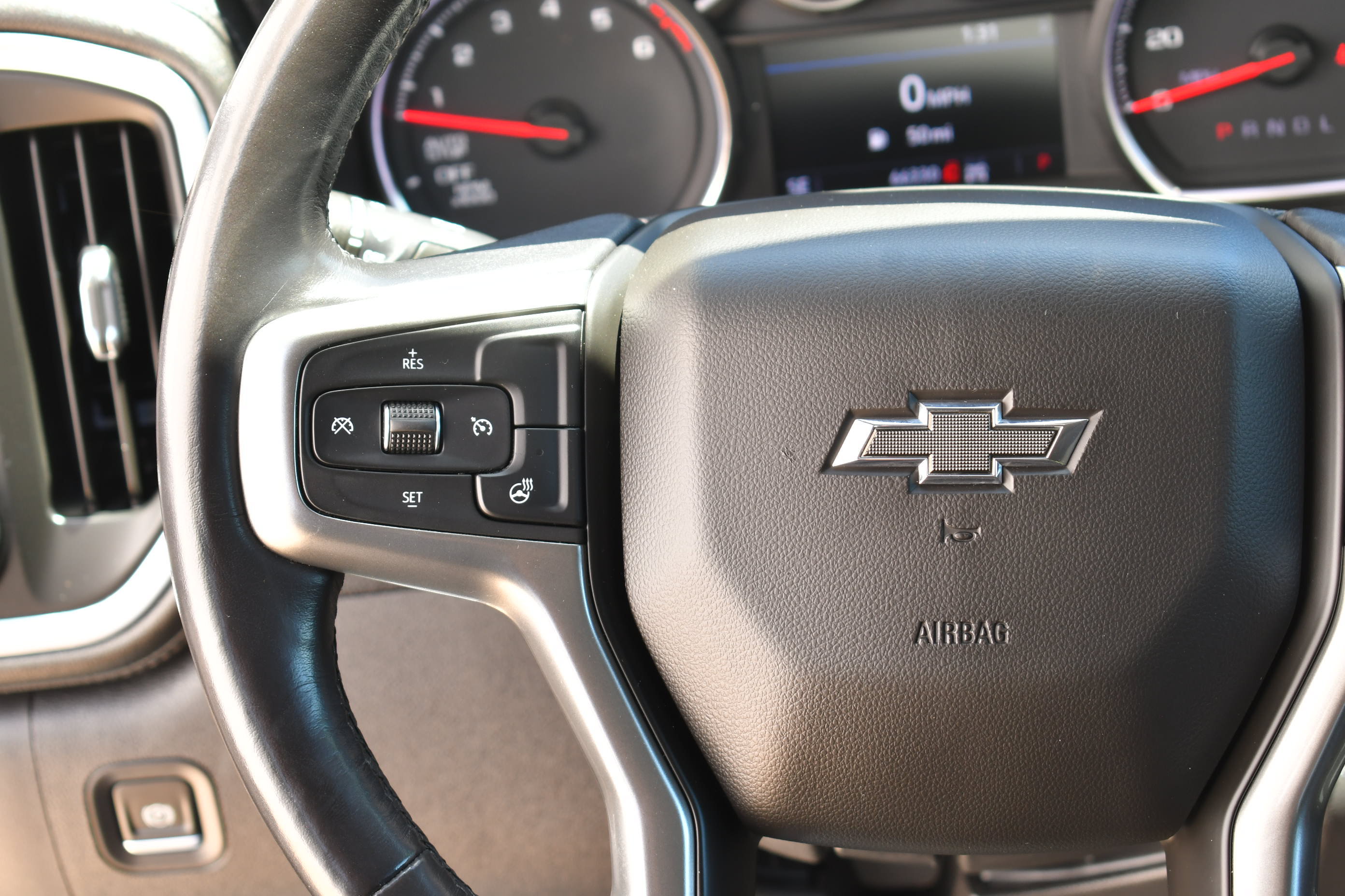 Used 2020 Chevrolet Silverado 1500 RST AWD/4WD image 16