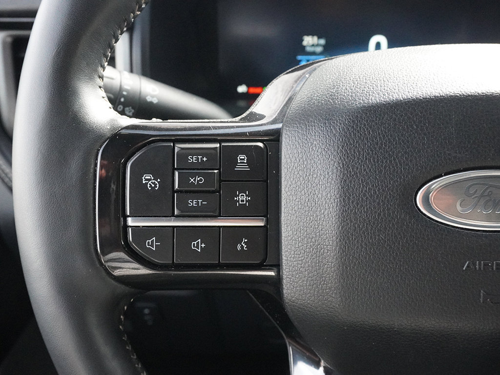 Used 2023 Ford F150 Lightning Platinum AWD/4WD image 48