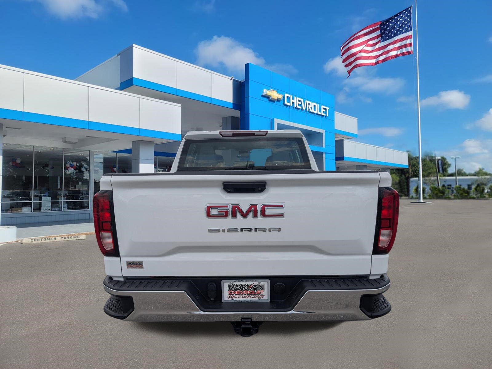 Used 2024 GMC Sierra 1500 Pro w/ Trailering Package image 5