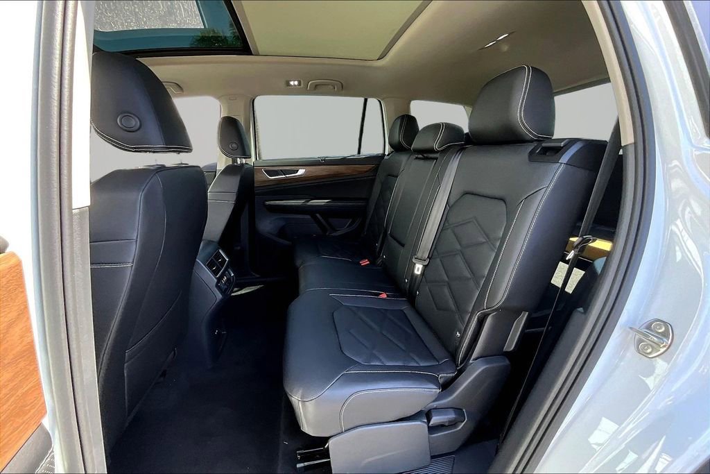 New 2026 Volkswagen Atlas SE image 22