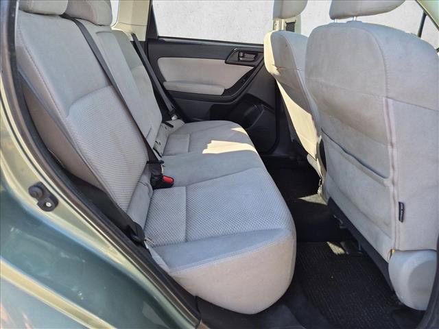Used 2014 Subaru Forester 2.5i Premium w/ All-Weather Package AWD/4WD image 20