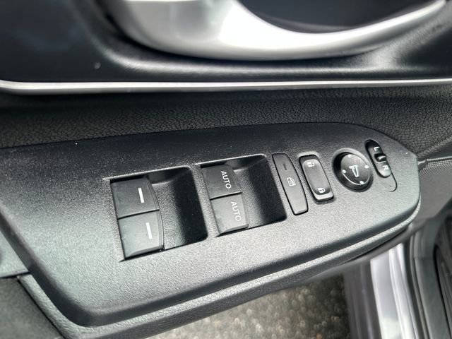 Used 2018 Honda CR-V EX image 11