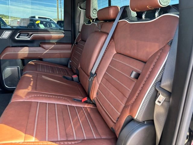 Certified 2025 GMC Sierra 2500 Denali Ultimate AWD/4WD image 18